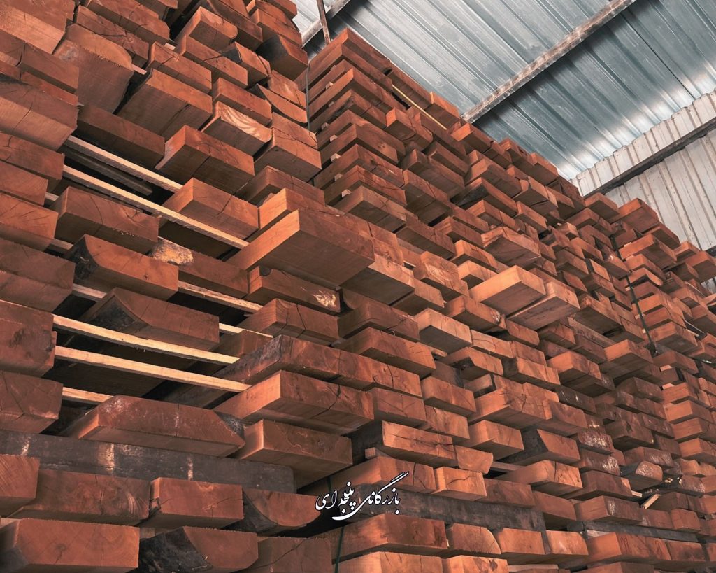 شرکت بازرگانی پنجه ای وارد کننده اصلی چوب توسکا به ایران