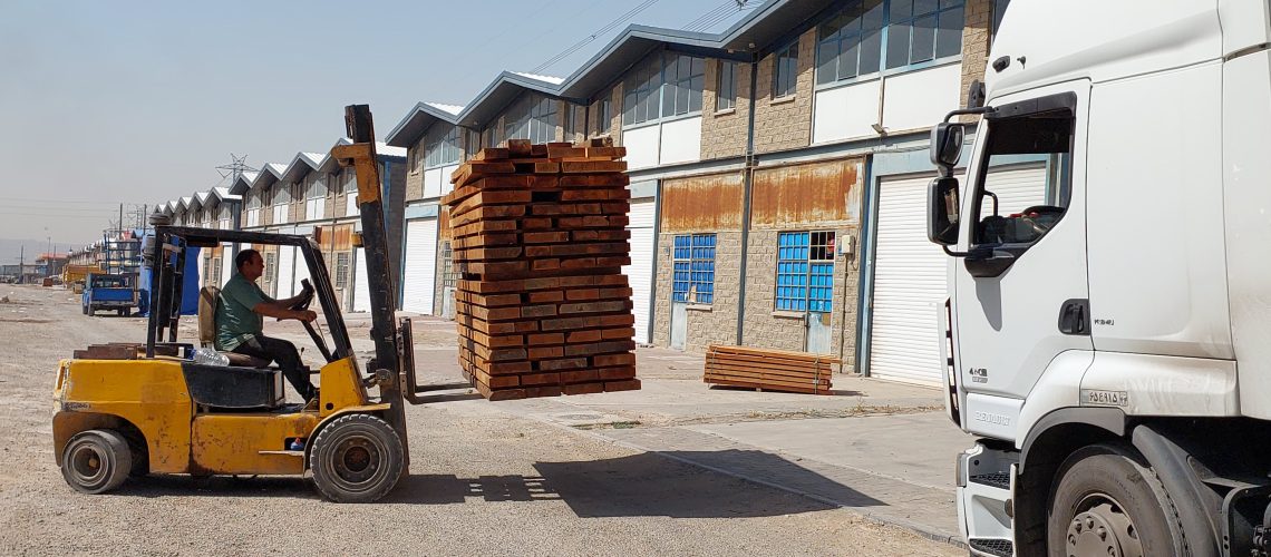واردات چوب