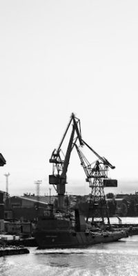 robby-mccullough-ZDkIMukupA4-unsplash